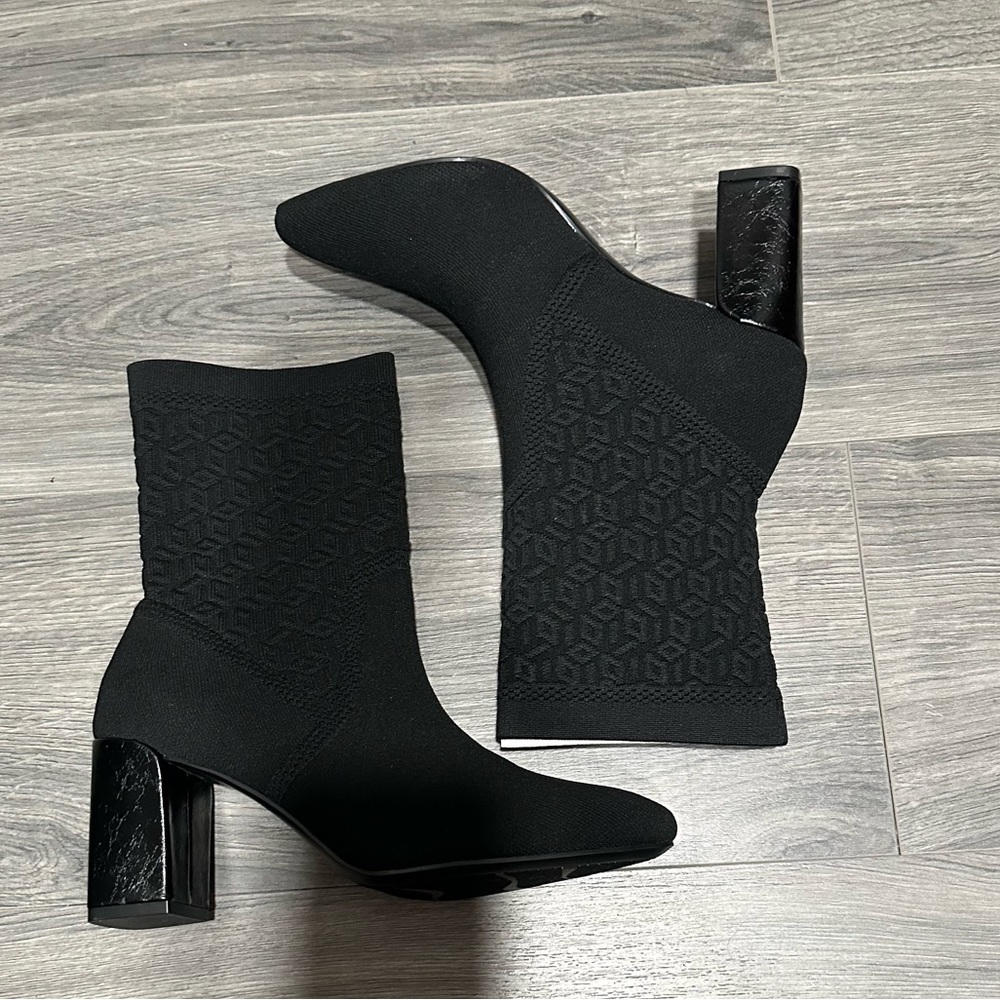 Ankle sock booties